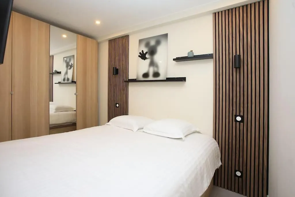 Appartement Avec Balcon Supercroisette Cannes France